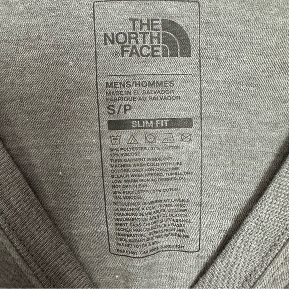 The North Face Tshirt - Picture 6 of 8